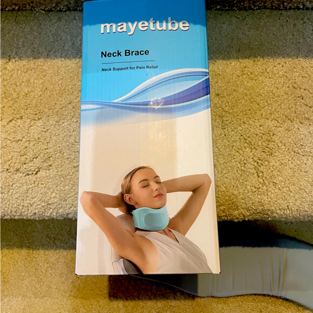 Mayetube Neck Brace Neck Support for Pain Relief Size: M-17.72"x3.35"